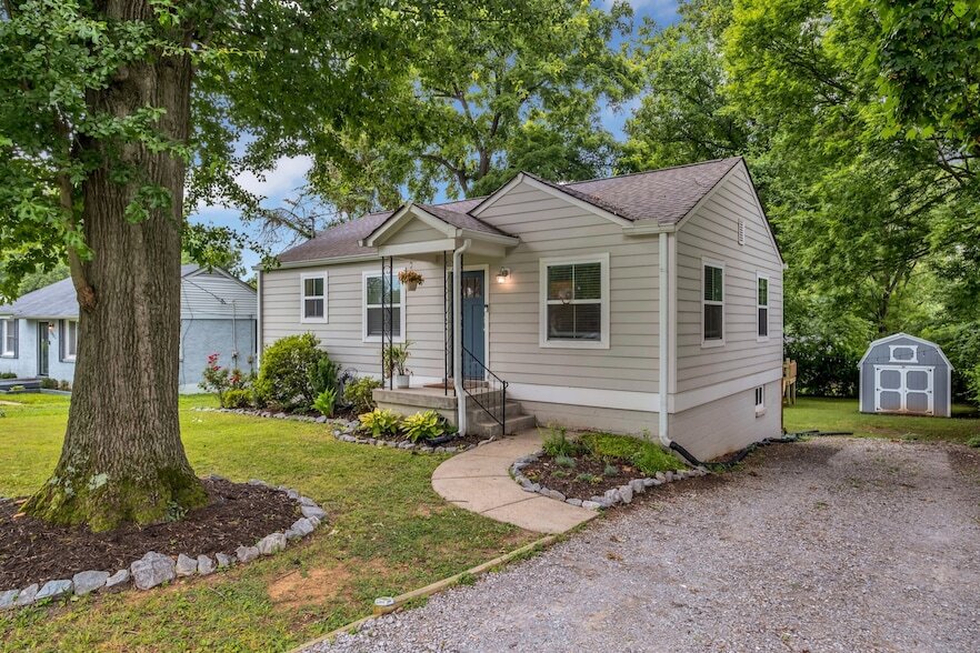 Foto principal - 2929 Emery Dr