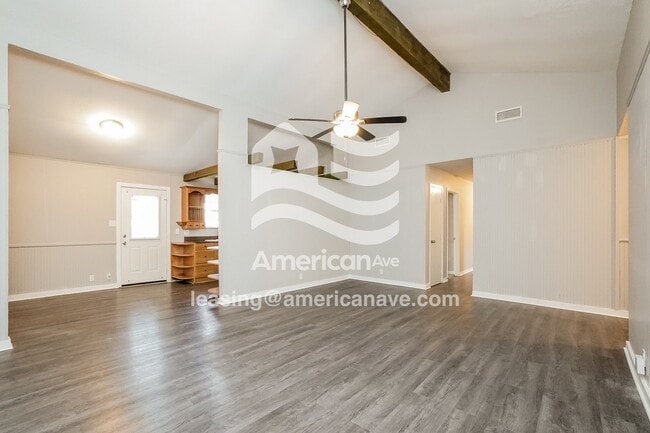 Building Photo - 42 Fox Glen Cir