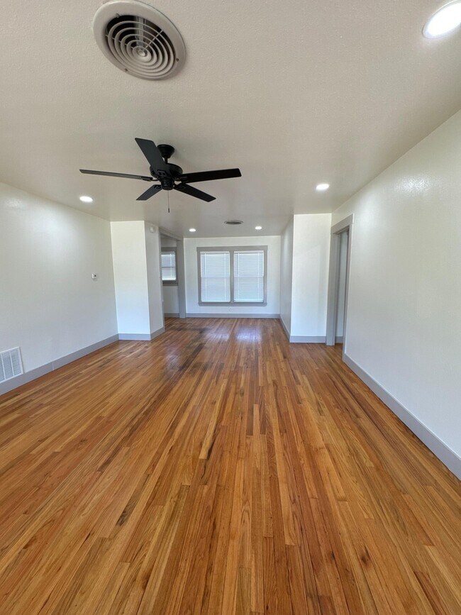 Foto del edificio - 2608 38th St