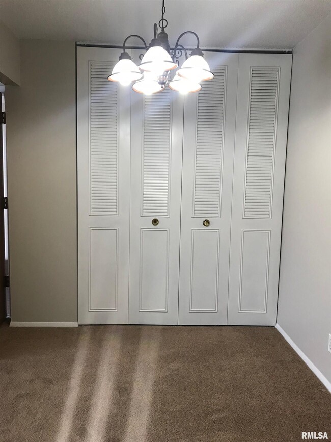 Foto del edificio - 4207 N Knollridge Rd