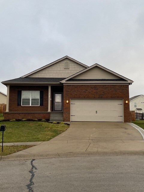 Foto principal - 2801 Cherry Blossom Way