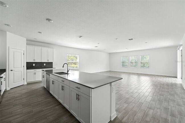 Building Photo - 11132 Lore Wy