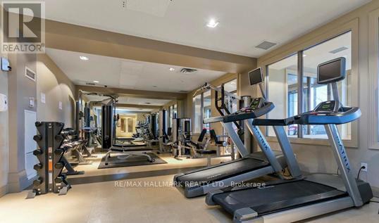 Photo du bâtiment - 388 Prince of Wales Dr