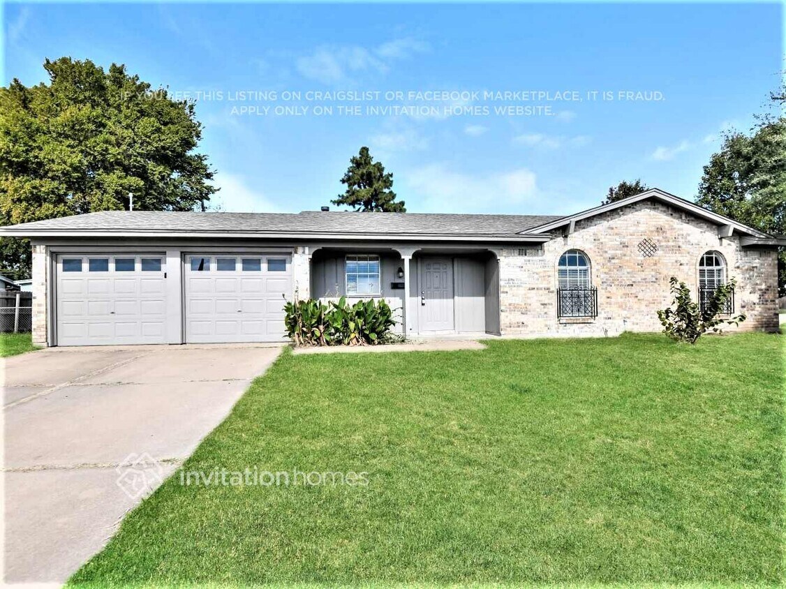 Foto principal - 318 SW Murphy Rd