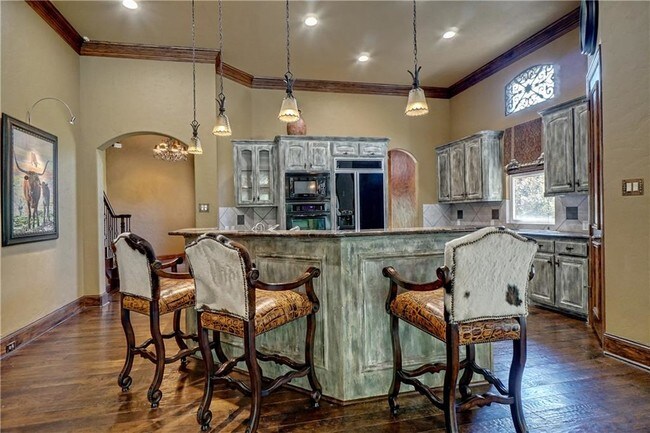 Building Photo - 602 Chandon Ct