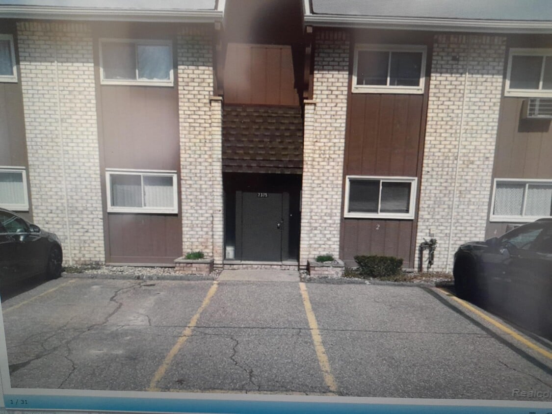 Primary Photo - 7535 Woodview St