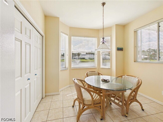 Building Photo - 20611 Country Creek Dr