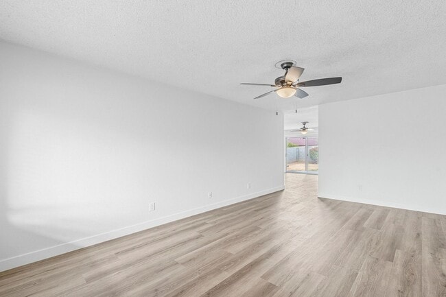 Foto del edificio - Wonderful East Valley Home! 4bedroom 1.5 B...