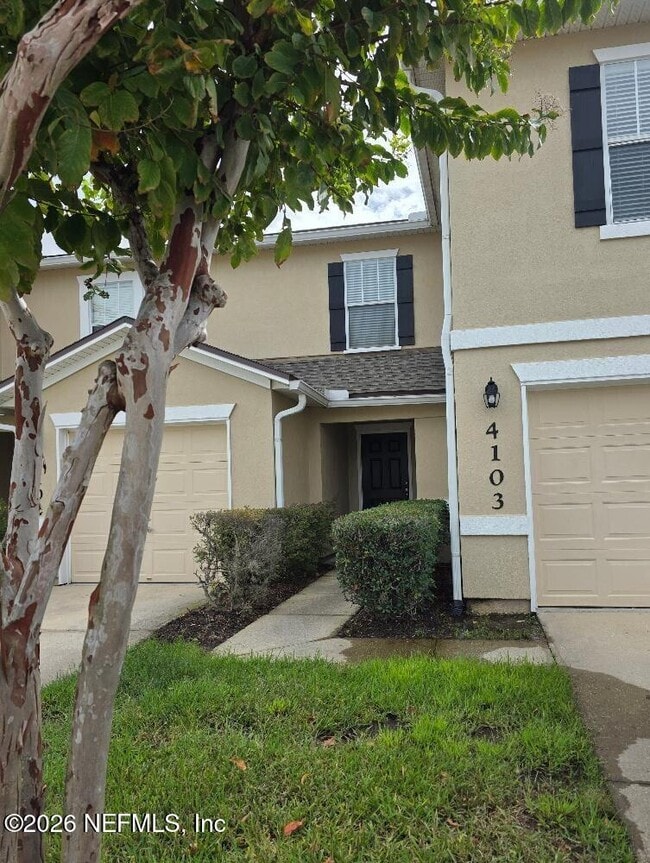 Building Photo - 1500 Calming Water Dr