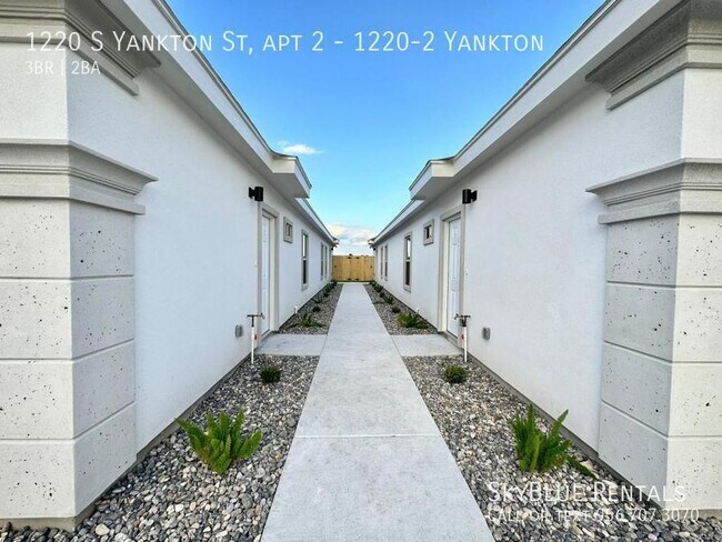 Foto del edificio - 1220 S Yankton St