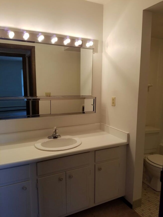 Interior Photo - English Meadows Apartment Homes, Greenfield WI