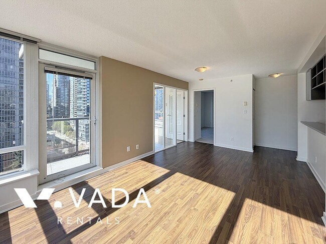 Photo du bâtiment - The Max 1 BR APT Rental 1810-928 Beatty St Vancouver: VADA