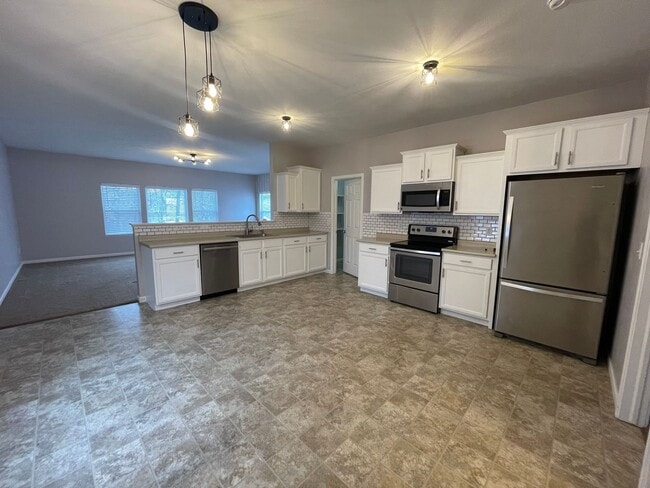 Foto del edificio - Three Bedroom Home in Kalamazoo