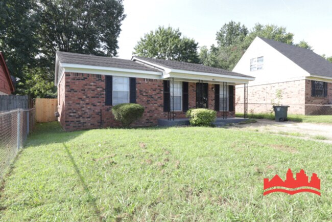 Building Photo - 493 Deerskin Dr