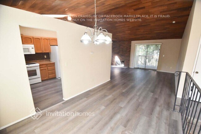 Foto del edificio - 12728 52nd Dr SE