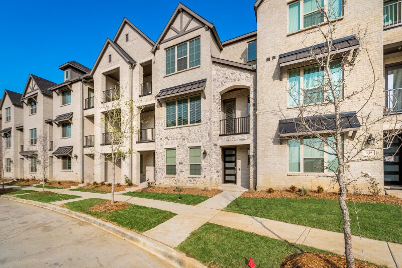 333 Ukiah St, Lewisville, TX 75067 Townhome Rentals in Lewisville TX
