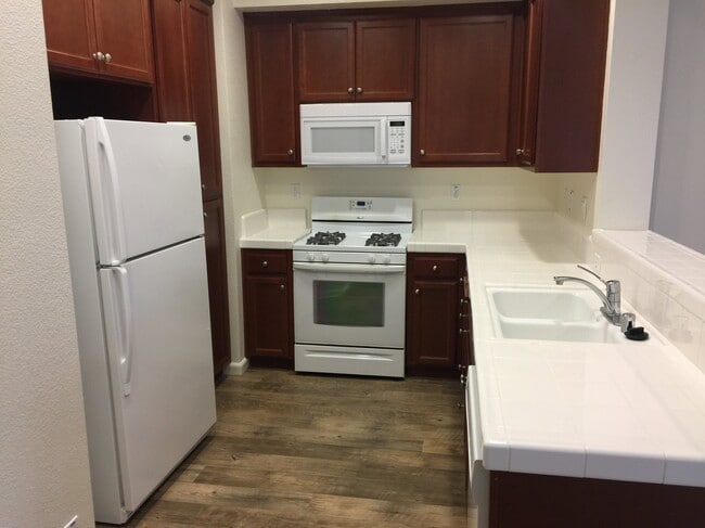 Cocina en planta C - Meridian at Eastgate