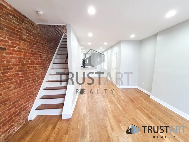 Building Photo - 1638 N Newkirk St