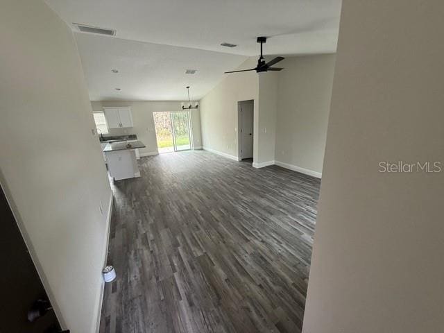 Foto del edificio - 273 Locust Pass