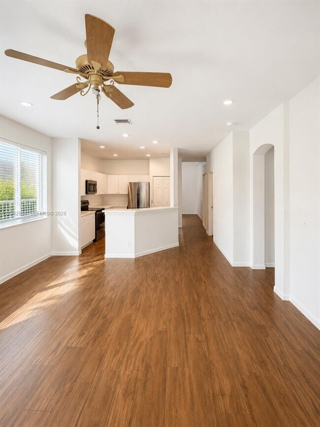 Foto del edificio - 316 Conservation Dr