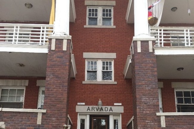 Building Photo - 3817 Central St