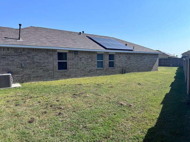 Foto del edificio - 4 Bedroom Single Family Home in Baytown