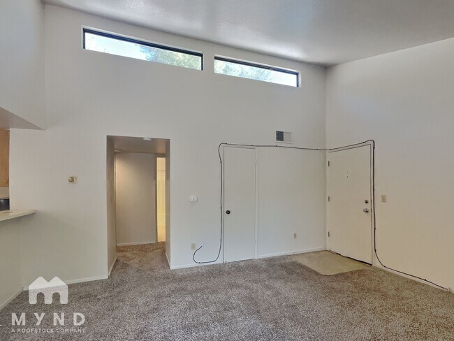 Foto del edificio - 2624 Sunny Slope Dr
