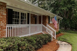 Building Photo - 1190 Arrowhead Rd
