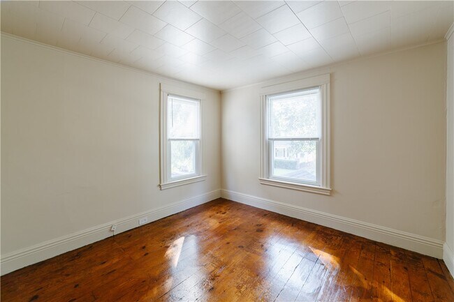 Foto del edificio - 42 Shepard St