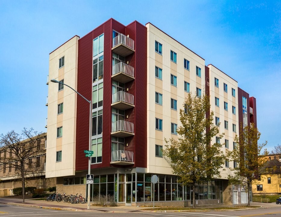 Foto principal - 210 N Charter St