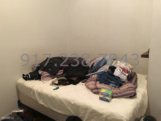 Foto del edificio - 640 Grand St