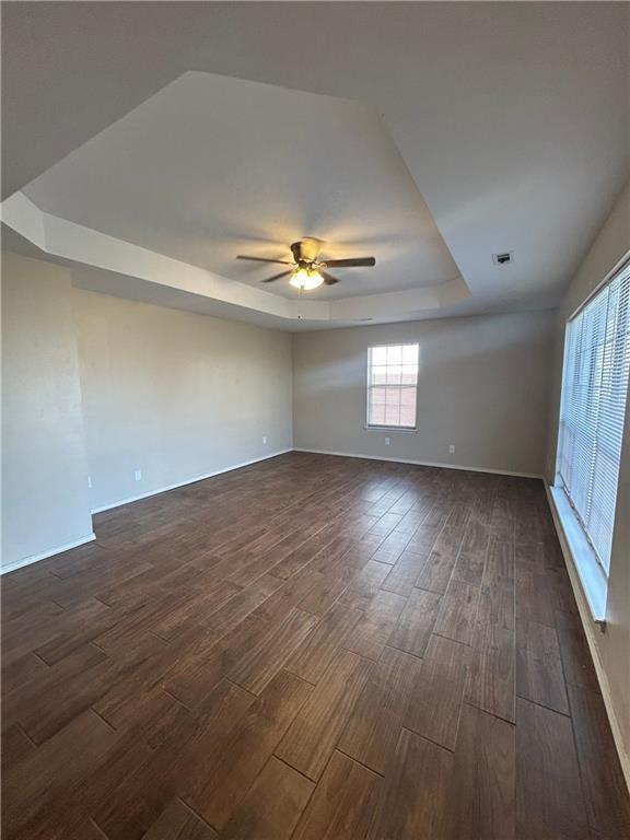 Building Photo - 1403 Camellia Dr