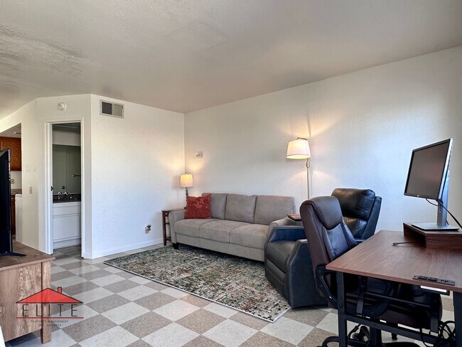 Foto del edificio - 537 W Ward