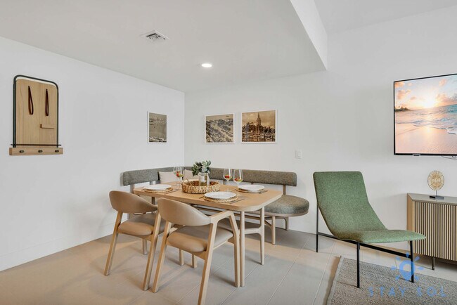 Foto del edificio - 601 NE 1st Ave