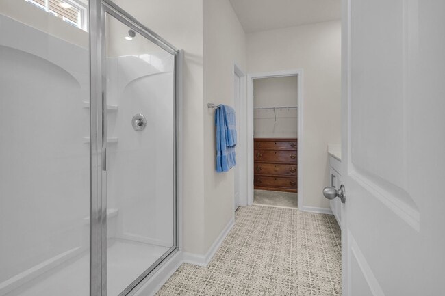 Building Photo - Come experience this beautiful new home and community for yourself.