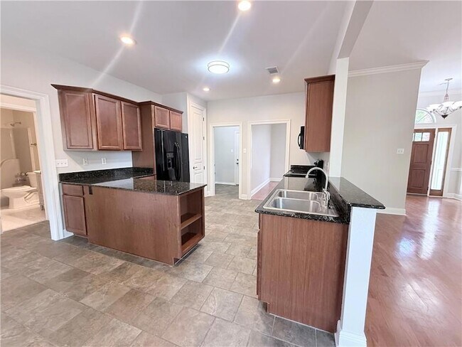 Foto del edificio - 1245 Sycamore Pl