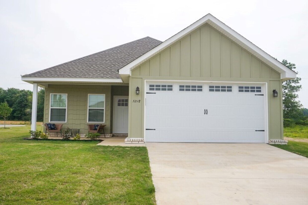 3 Bedroom, 2 Bath Home in Valley View House Rental in Jonesboro, AR