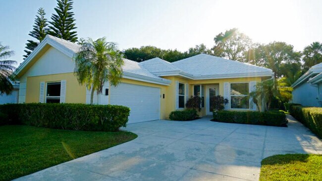 Foto del edificio - 8605 Wakefield Dr