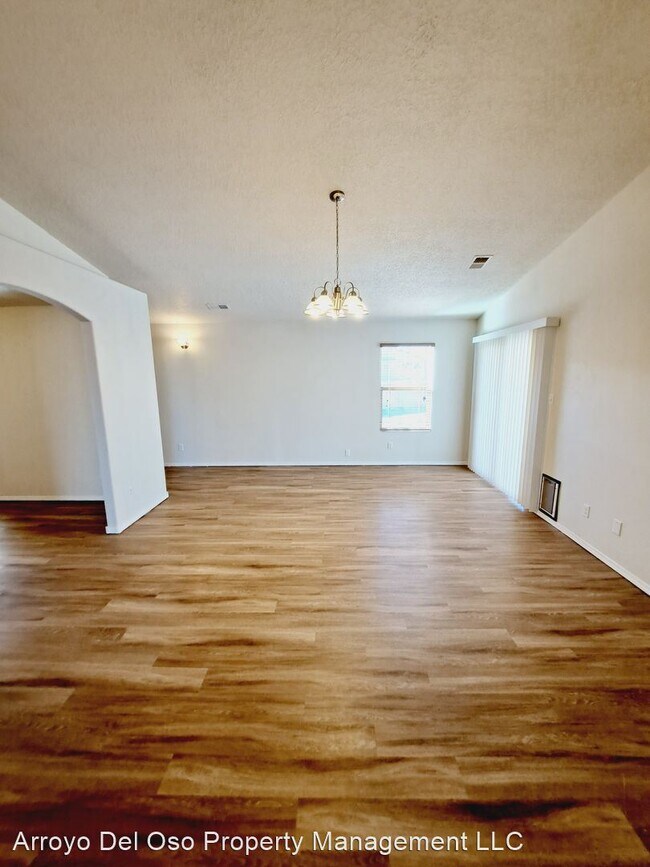 Foto del edificio - 3 br, 2 bath House - 760 Prairie Sage Cour...