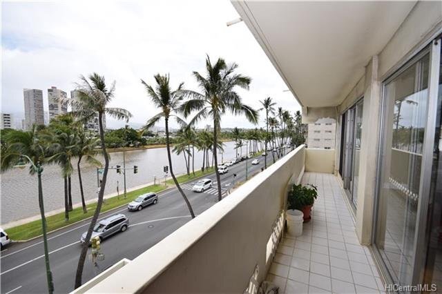 Foto del edificio - 2085 Ala Wai Blvd