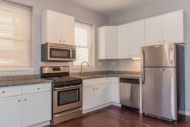 Foto del edificio - 1223 W Erie St