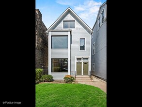 Building Photo - 2908 W McLean Ave