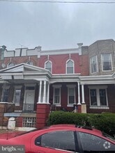 Building Photo - 4421 N Uber St