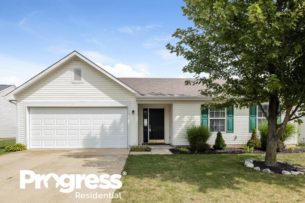 10708 Tanbark Dr, Indianapolis, IN 46235 House Rental in Indianapolis