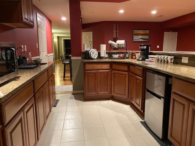 Building Photo - 7612 Killbarron Dr