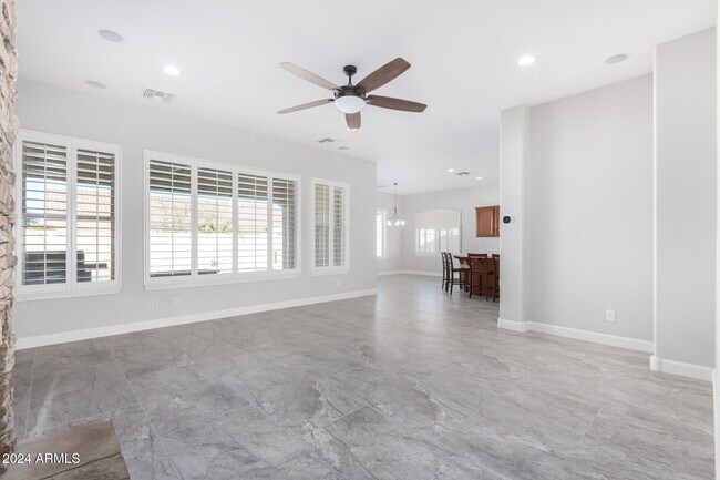 Foto del edificio - 12374 S 181st Dr