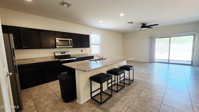 Building Photo - 236 S San Jose Ln