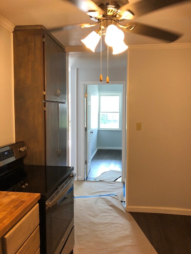 Building Photo - 717 Liberty St