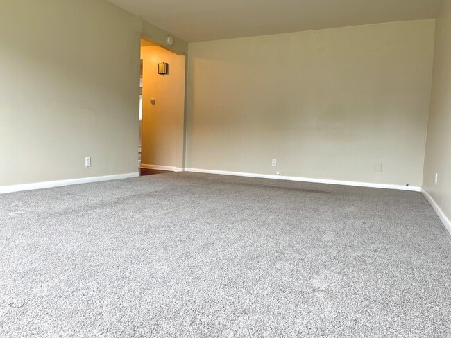 Building Photo - Parker Heights Apartments
