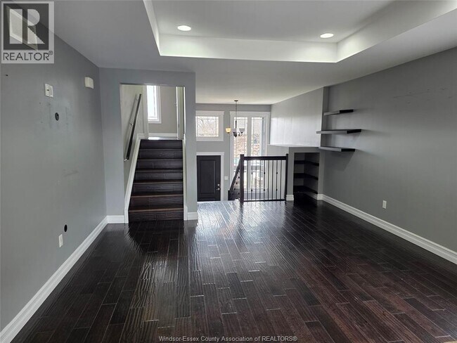 Photo du bâtiment - 11924 Thistledown Ave